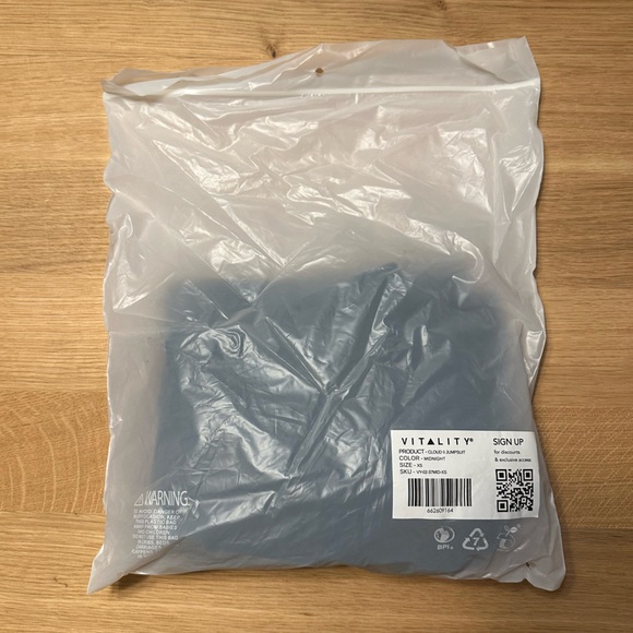 NWT Vitality Cloud II Jumpsuit - Picture 3 of 3